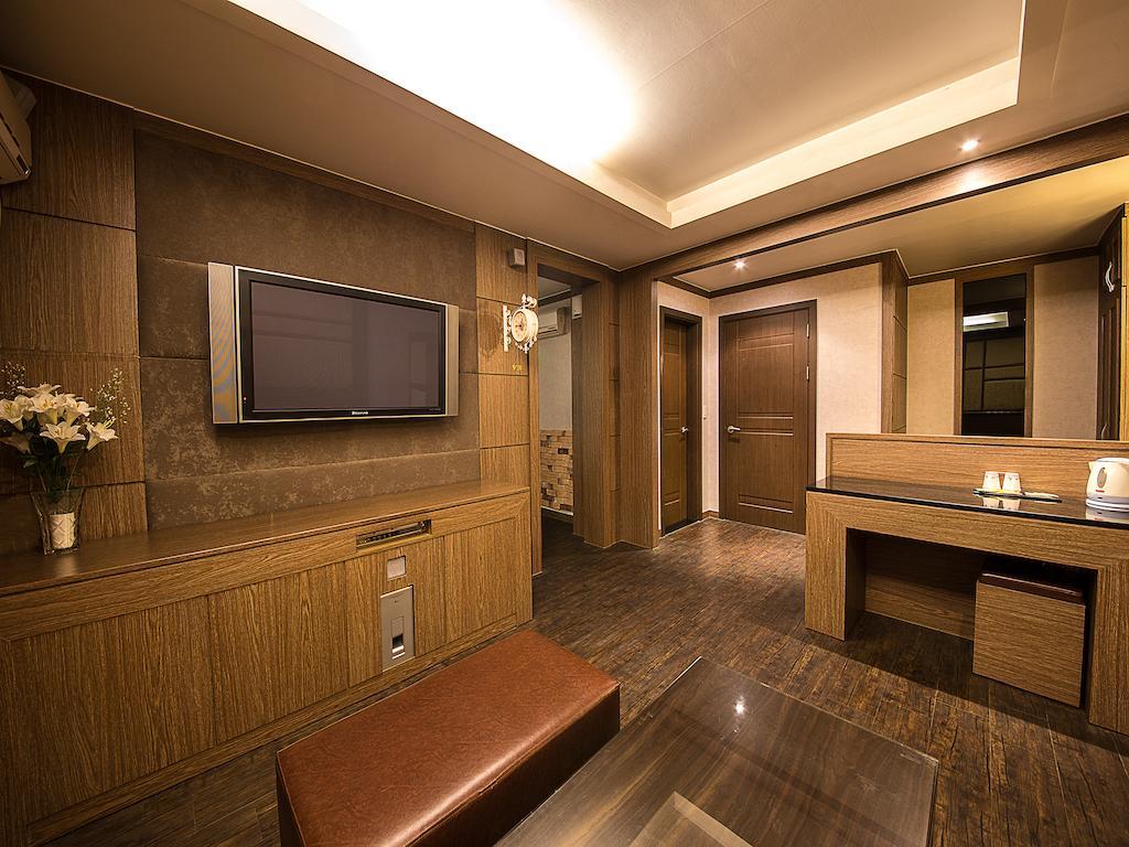 Hotel Valentine Gwangmyeong Room photo