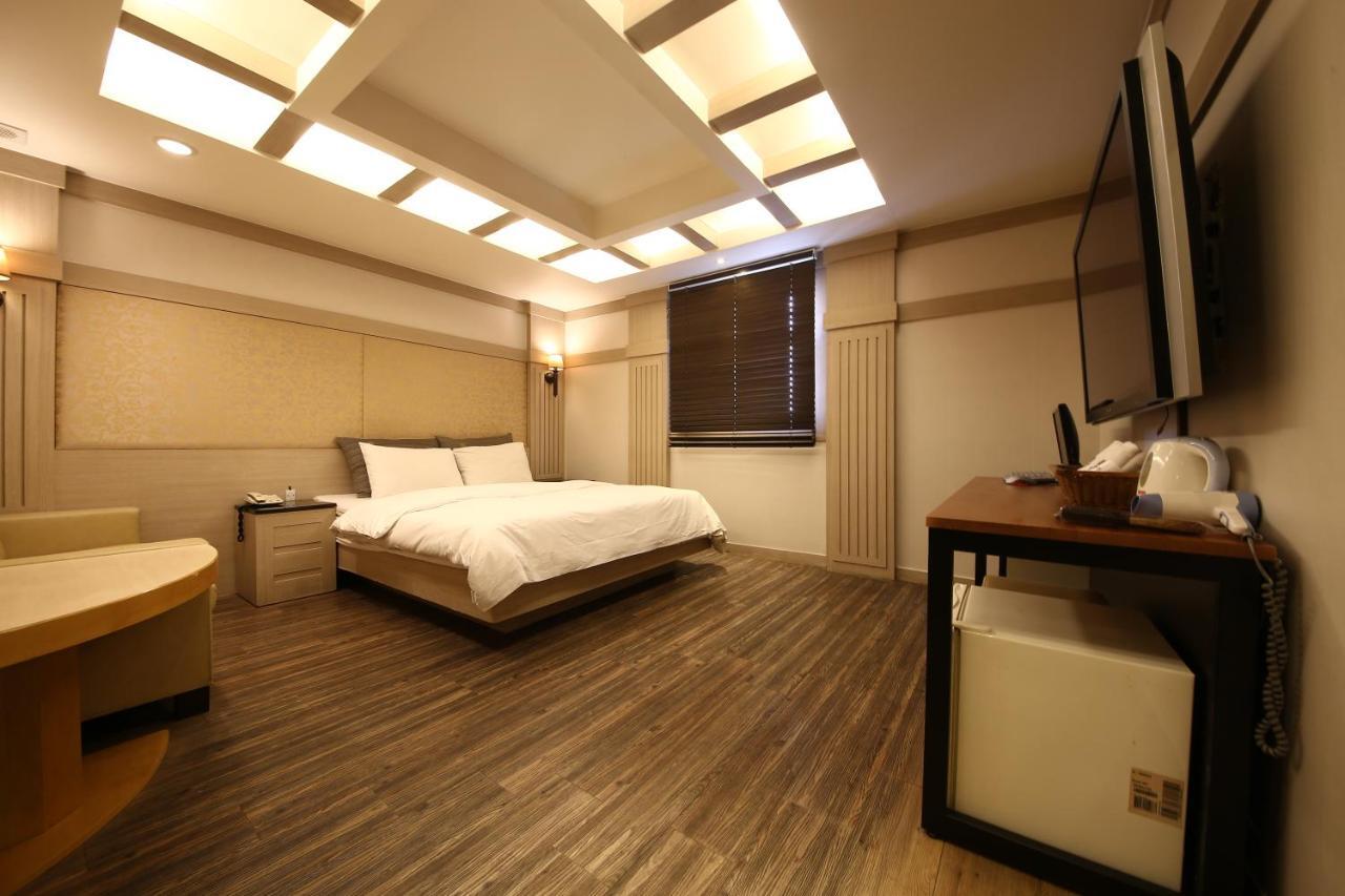 Hotel Valentine Gwangmyeong Exterior photo